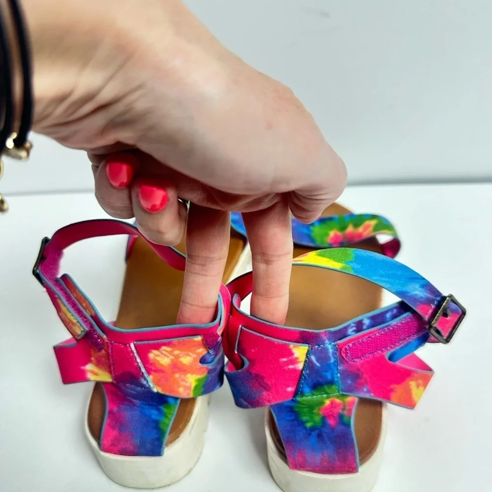 Colorful Tie-Dye Girls sandals 🩴 🌈